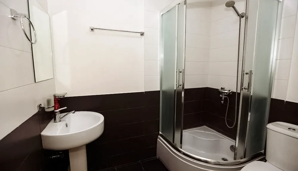 هتل روستاولی 36 تفلیس